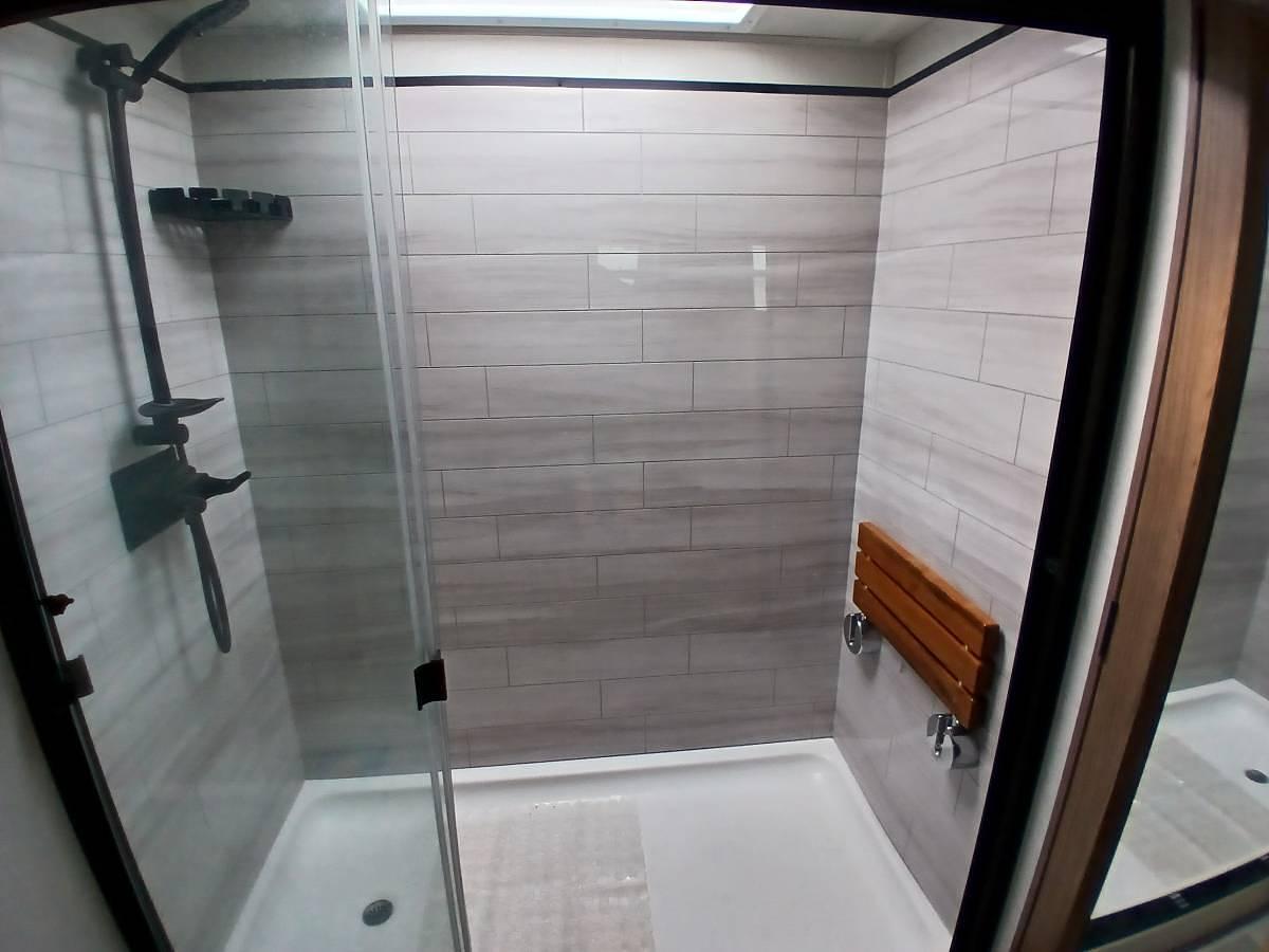 Used 2023 Alliance Paradigm 382RK Fifth Wheel