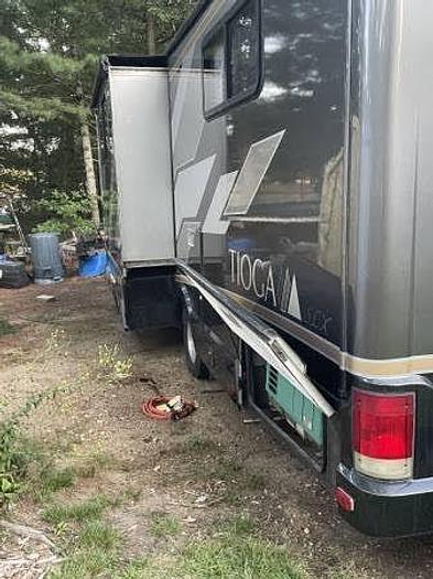 Used 2006 Fleetwood Tioga