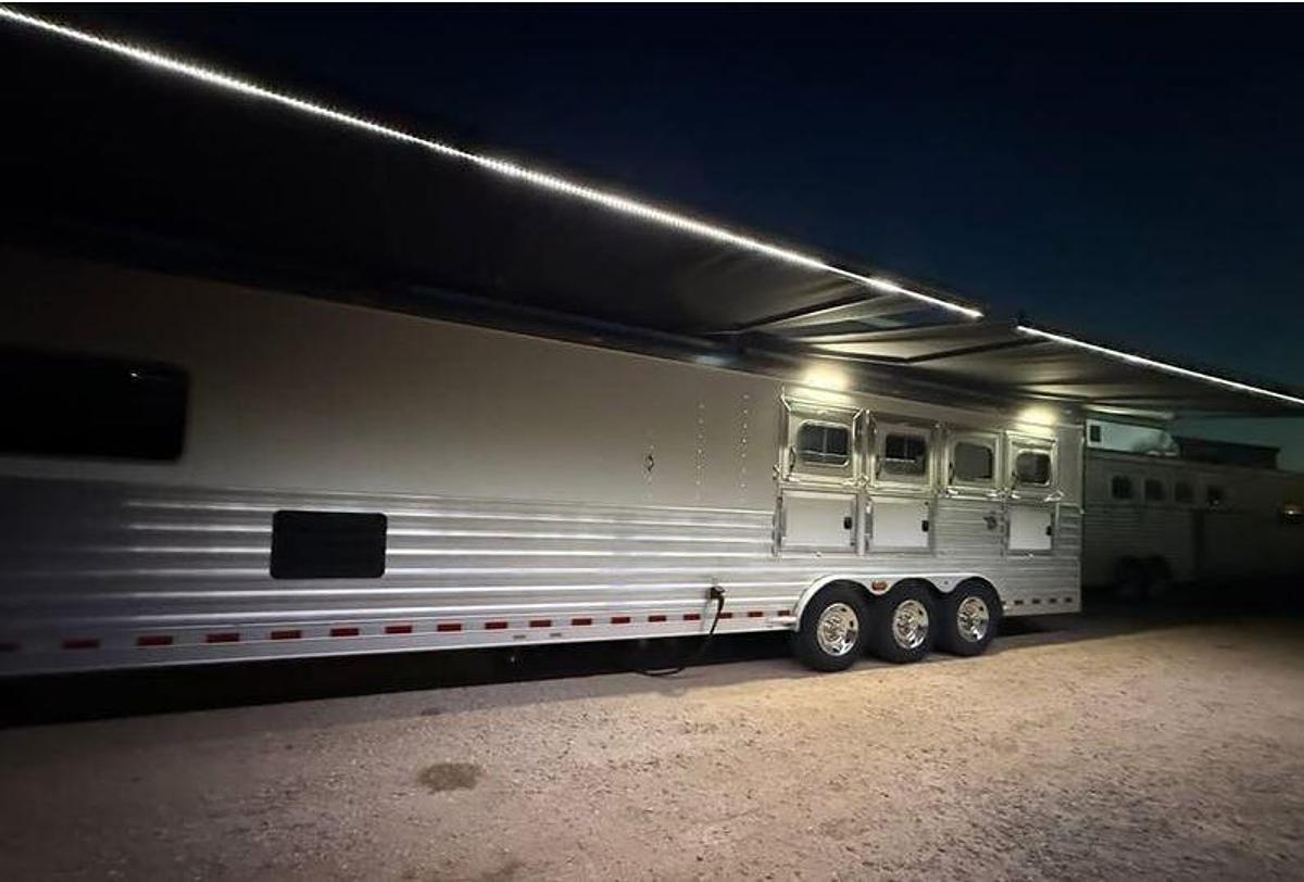 Used 2024 Elite LQ 4 Horse Trailer