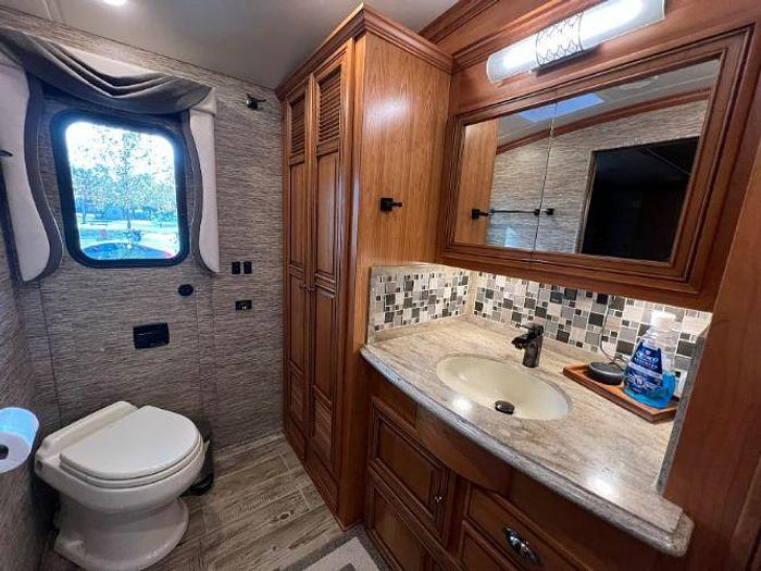 Used 2017 Newmar Dutch Star 4326