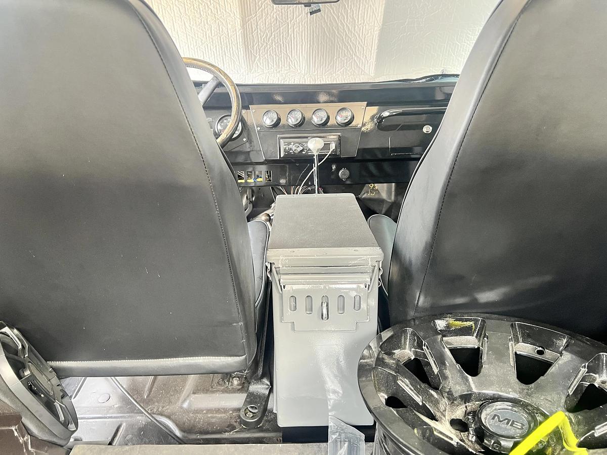 Used 1987 Jeep Wrangler 4WD Laredo