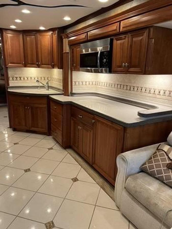 Used 2007 Newmar Essex 4510