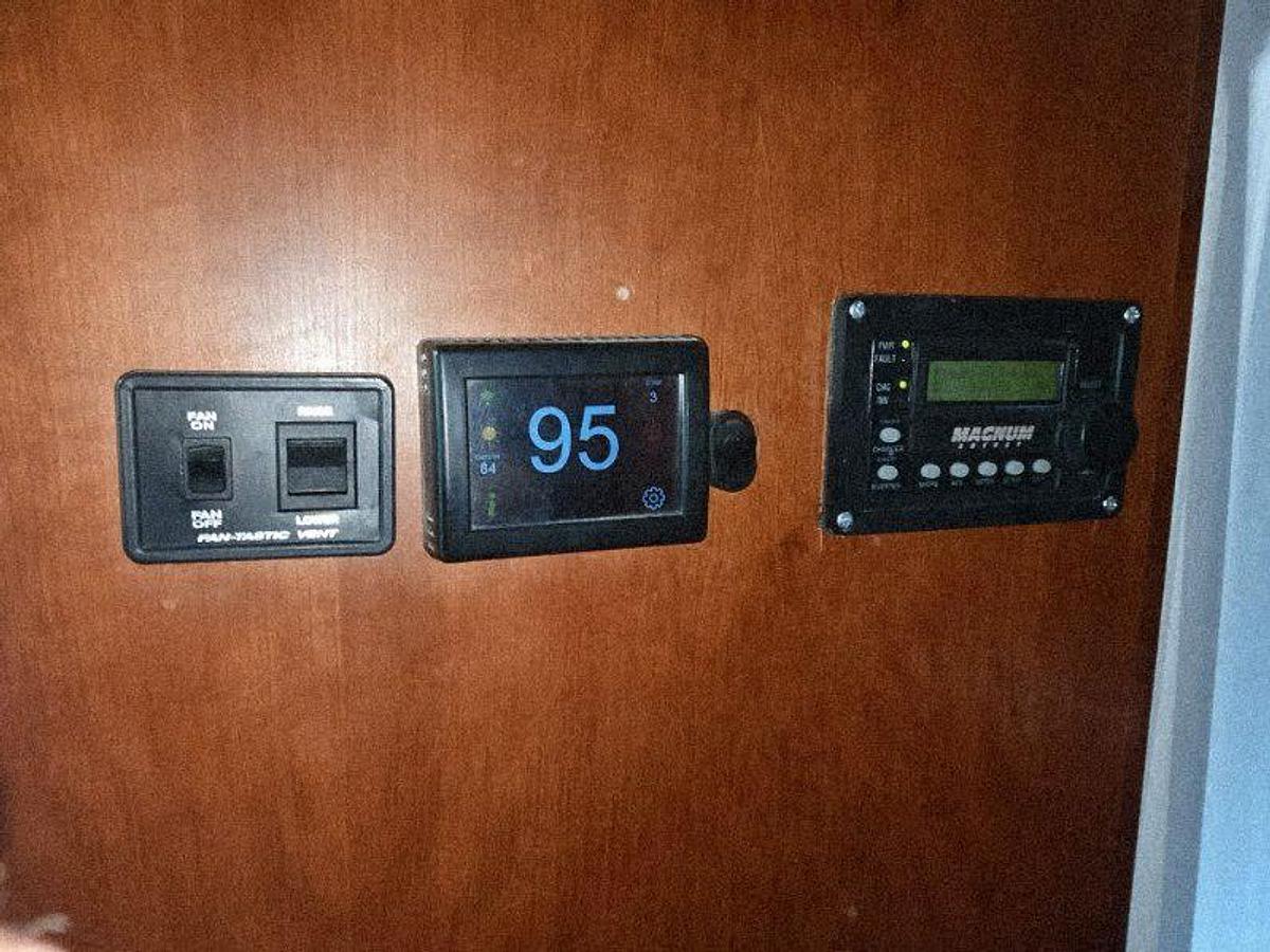 Used 2006 Tiffin Allegro Bus 42QDP