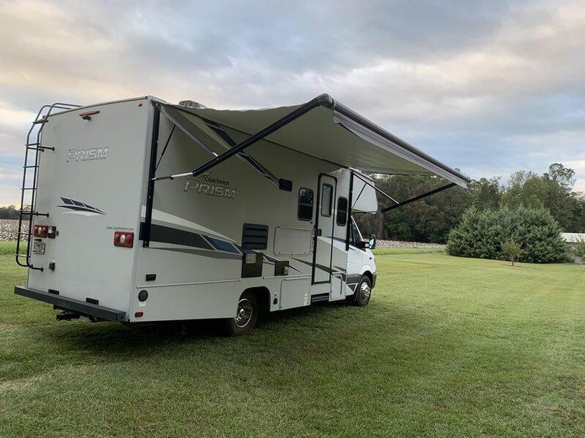 Used 2020 Coachmen Prism 2200FS
