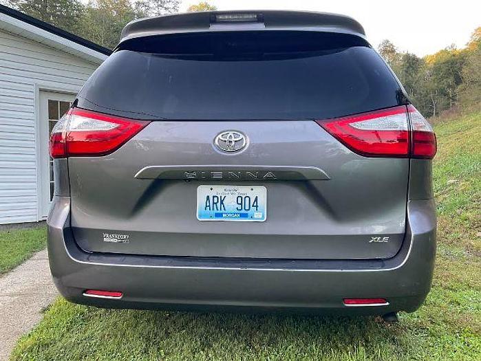 Used 2015 Toyota Sienna XLE