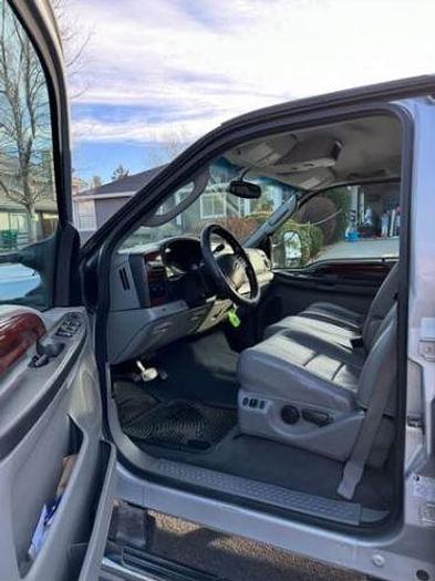 Used 2005 Ford Super Duty F-250 Lariat