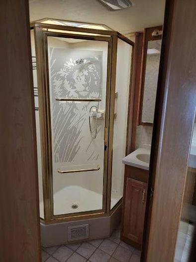 Used 2003 Safari Sahara