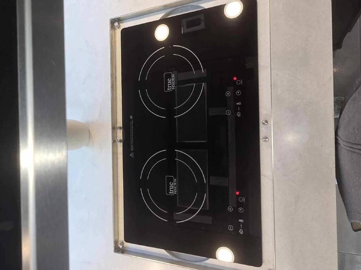 Used 2022 Newmar Ventana 4369