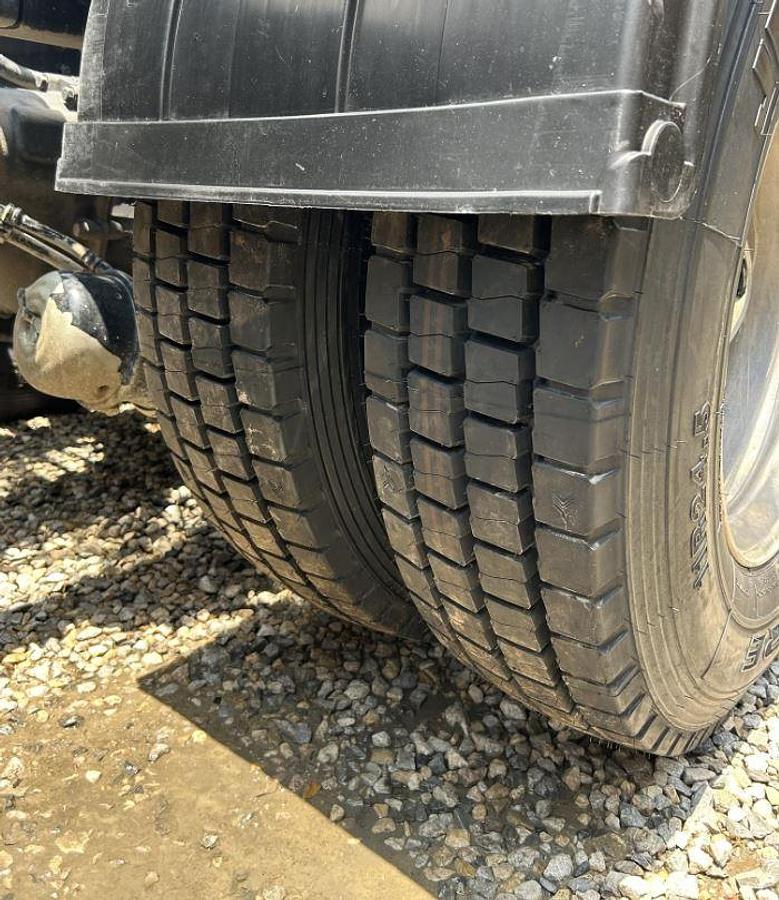 Used 2025 Kenworth W900l
