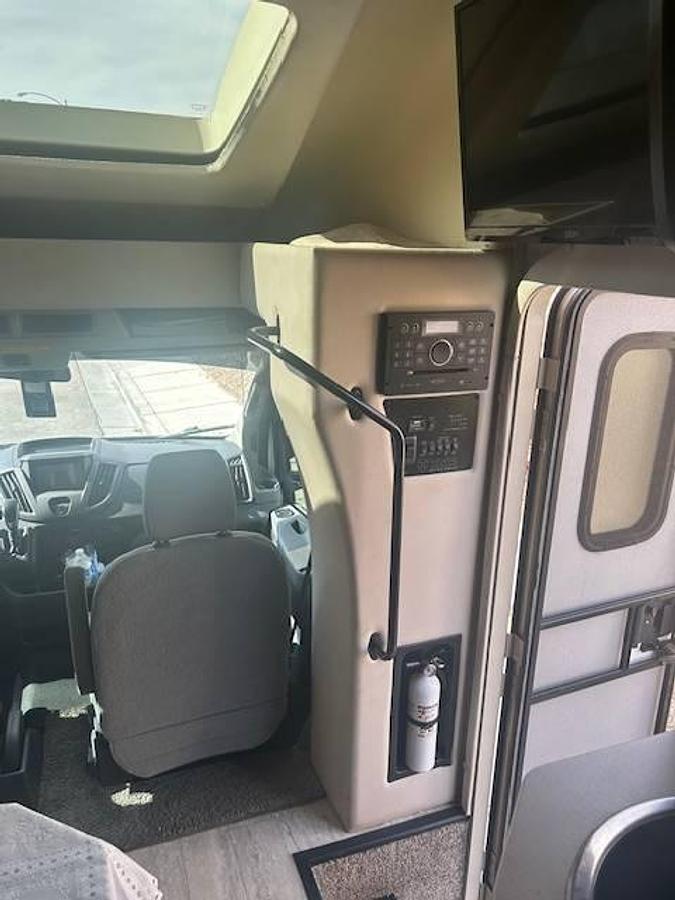 Used 2017 Thor Motor Coach Gemini 23TR Class C Motorhome