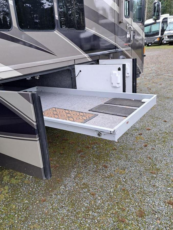 Used 2008 Winnebago Tour 40FD