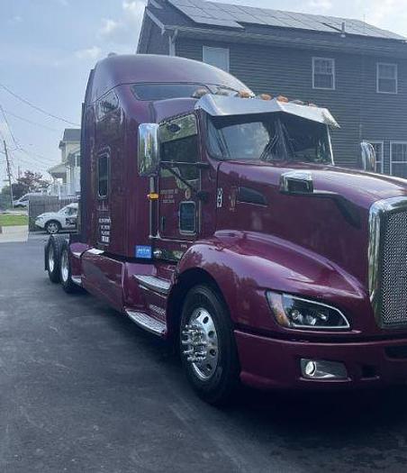 Used 2012 KENWORTH T660
