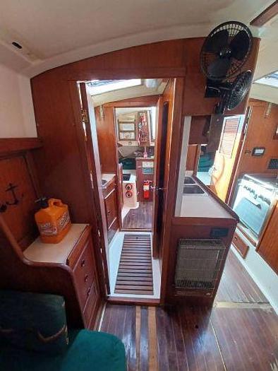 Used 1983 Hinterhoeller Niagara 35