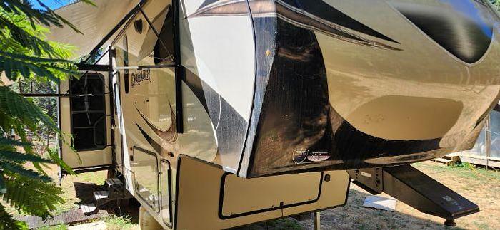 Used 2017 Primetime Crusader