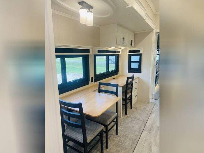 Used 2022 Forest River Legacy 442MC