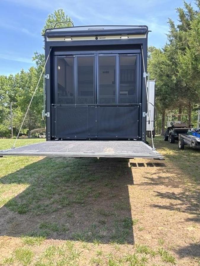 Used 2025 Keystone Fuzion Impact 367