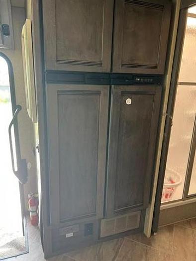 Used 2018 Winnebago Sightseer