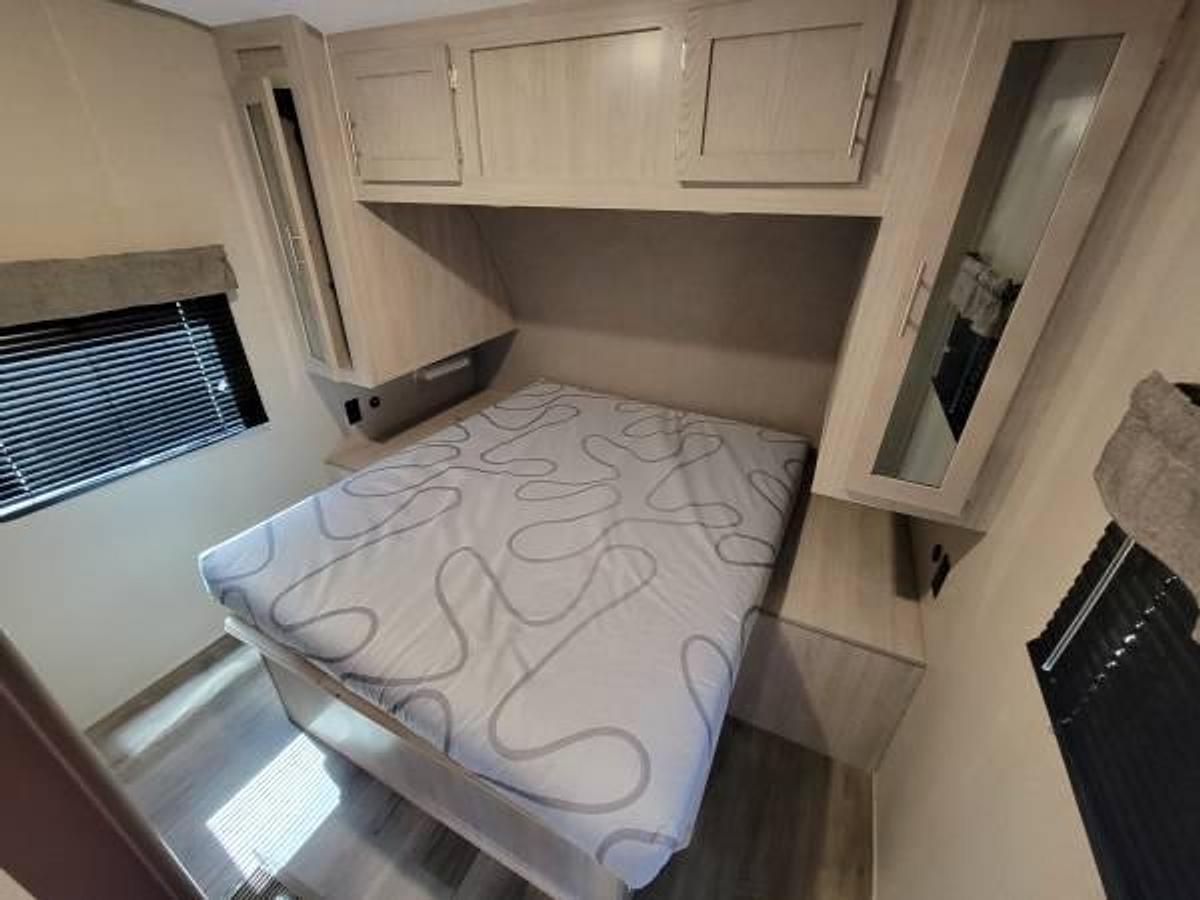 Used 2022 Coachmen Catalina