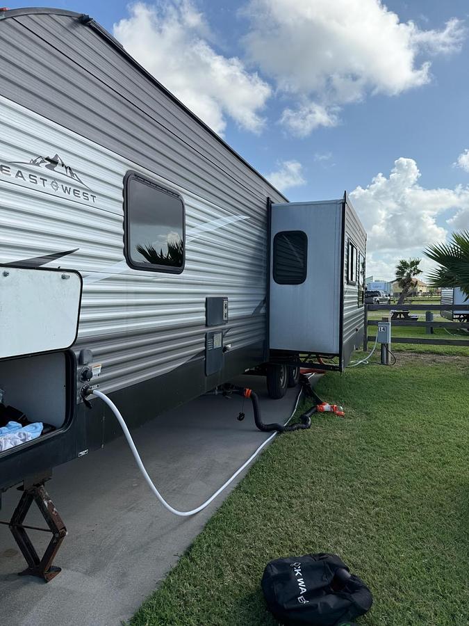Used 2019 East to West Silver Lake Travel Trailer