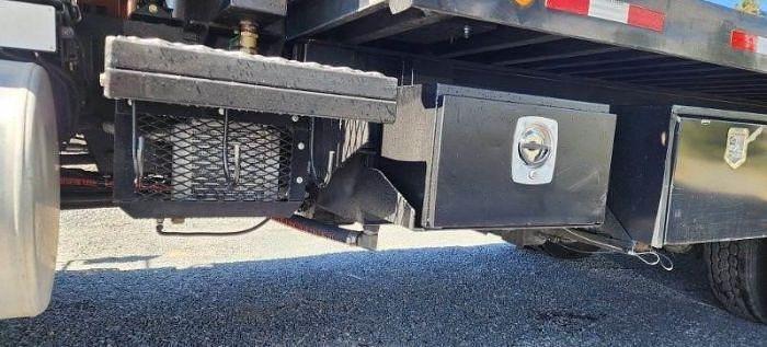 Used 2008 Freightliner BUSINESS CLASS M2 106