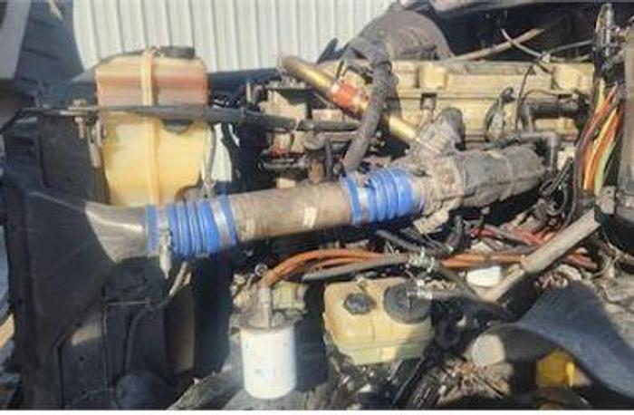 Used 2009 Freightliner Columbia 120 Sleeper Cab