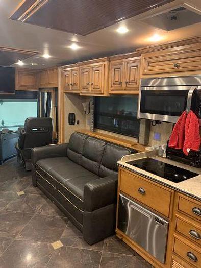 Used 2014 Newmar Dutch Star 436