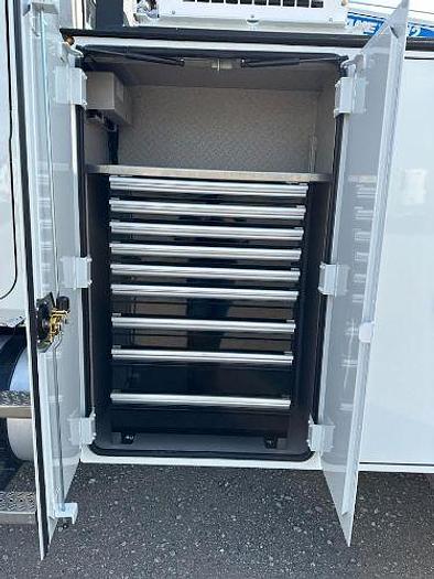 Used 2024 Mack MD6 Auto Crane Mechanics Truck