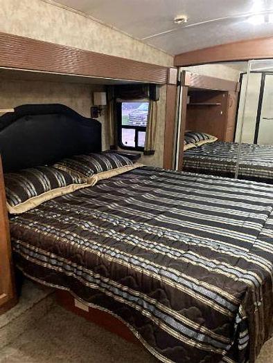 Used 2012 Keystone Montana 3400RL