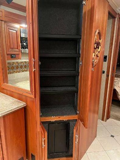 Used 2008 American Coach American Eagle 42F