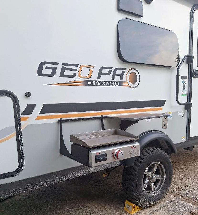 Used 2023 Forest River Rockwood Geo Pro 20FBS