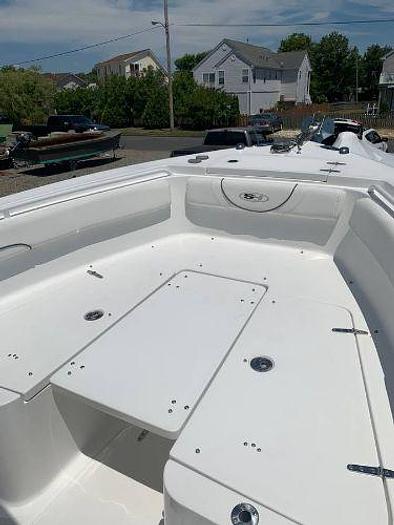 Used 2016 Sea Hunt 25 Gamefish