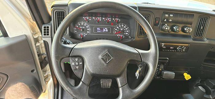 Used 2020 INTERNATIONAL MV Box Truck