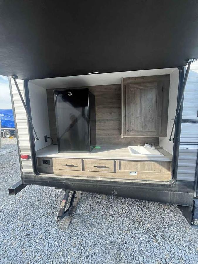 Used 2021 Heartland Pioneer DS320