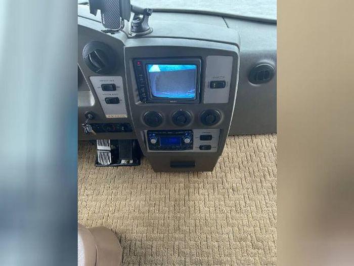 Used 2008 Itasca Latitude 39W