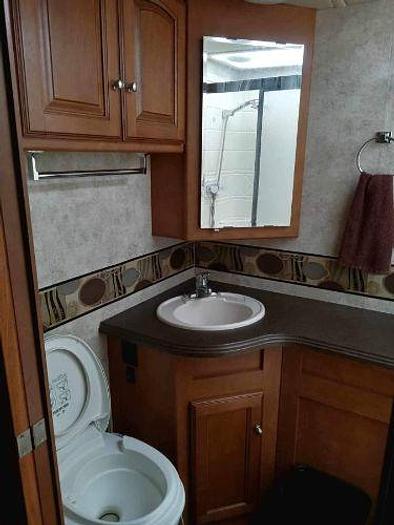 Used 2012 Winnebago Sightseer 33C