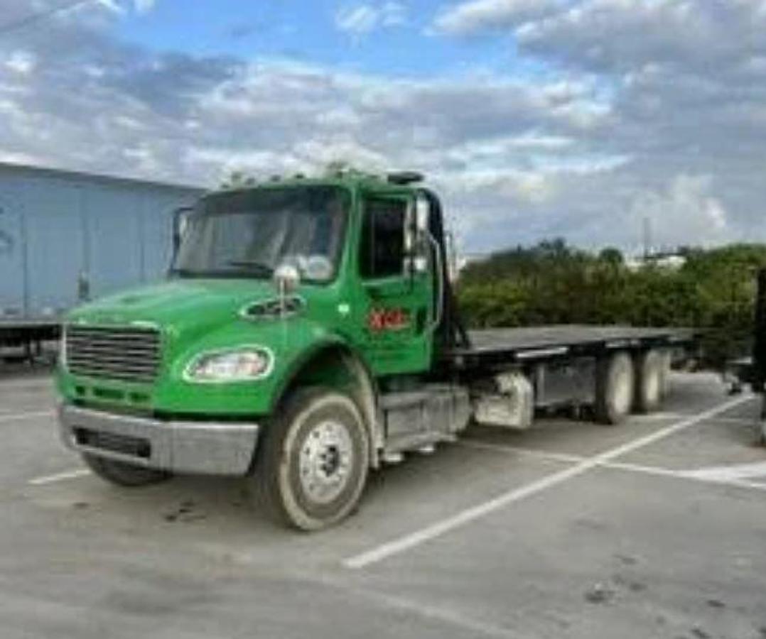 Used 2015 Freightliner M2 106 Rollback Tow Truck