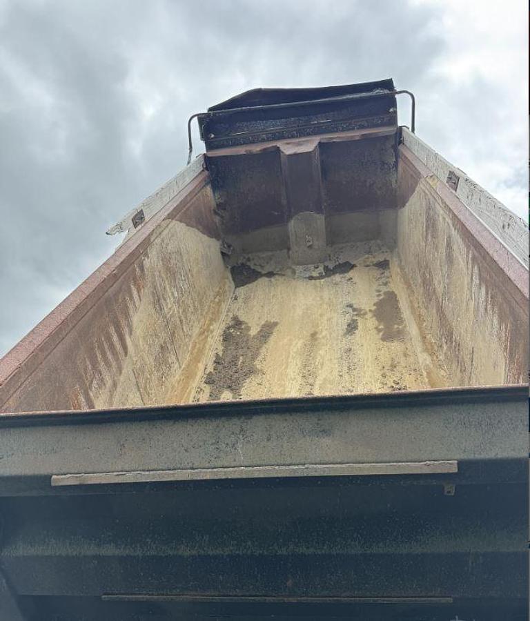 Used 2004 MACK GRANITE CV713 Dump Truck