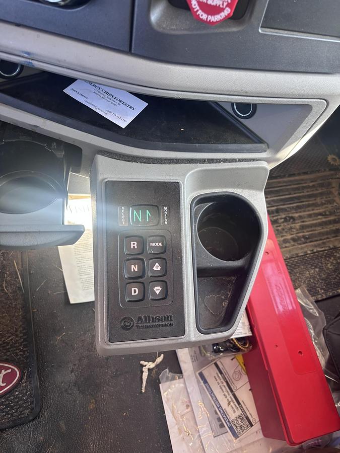 Used 2025 Peterbilt 567 Flatbed Truck