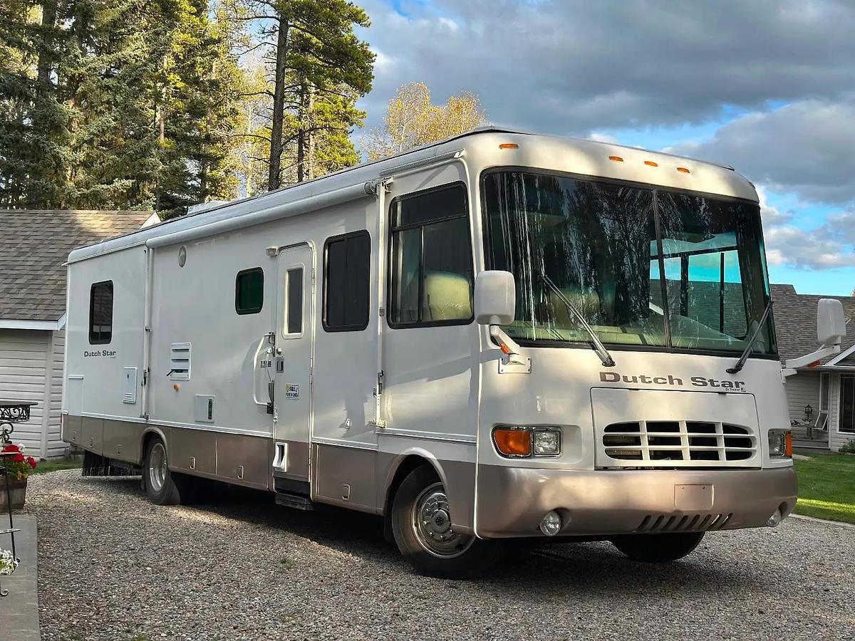 Used 2000 Newmar Dutch Star