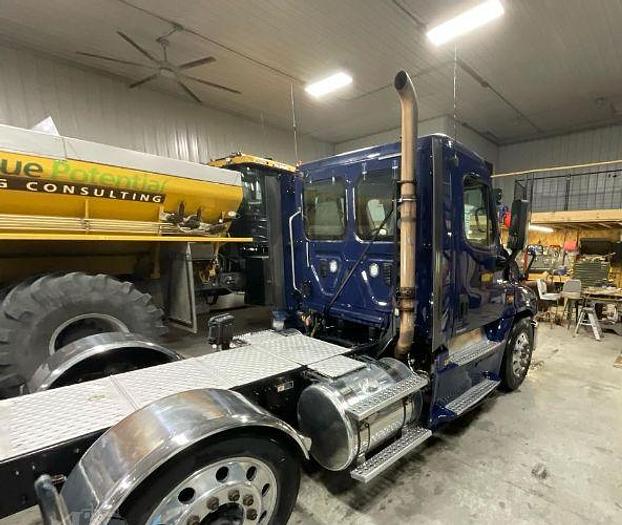 Used 2016 Freightliner Cascadia 125 Evolution