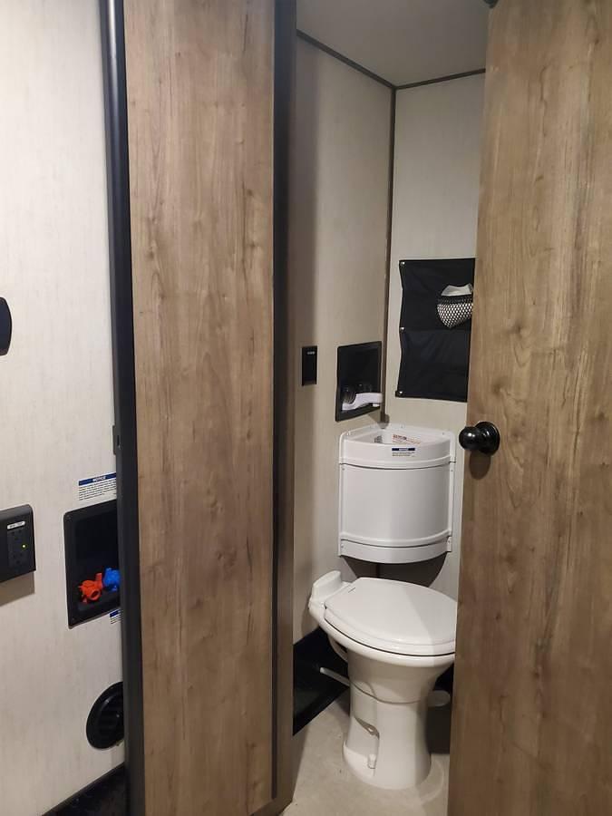 Used 2022 Forest River Vengeance Rogue Armored 371A13 Toy Hauler