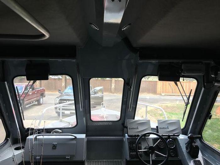 Used 2018 Hewescraft Ocean Pro 240