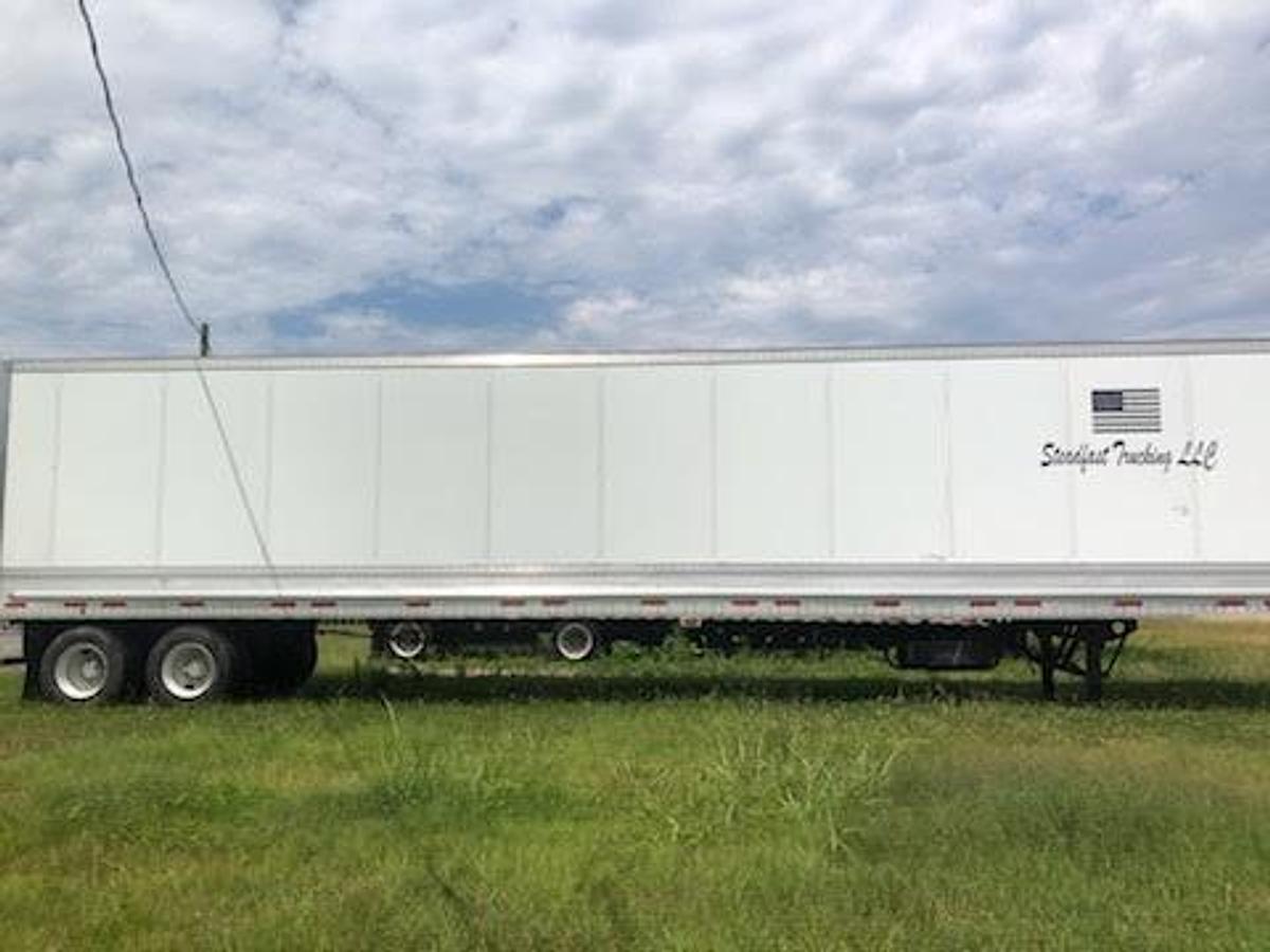 Used 2009 Wabash Enclosed Trailer