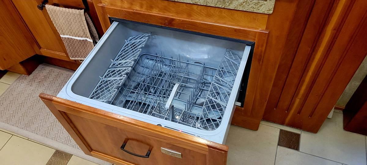 Used 2009 Country Coach Allure 470