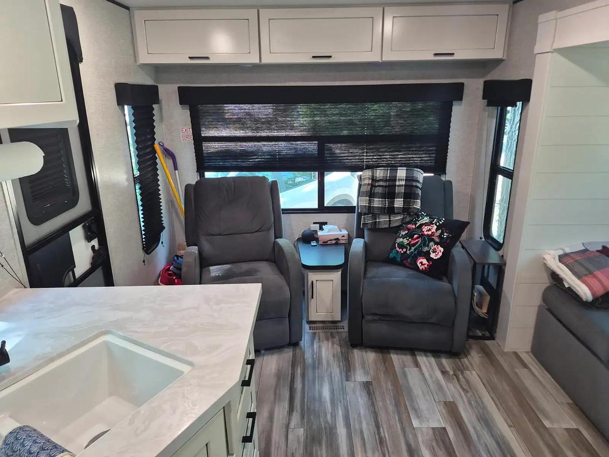 Used 2025 Jayco Jay Flight 262RLS Travel Trailer