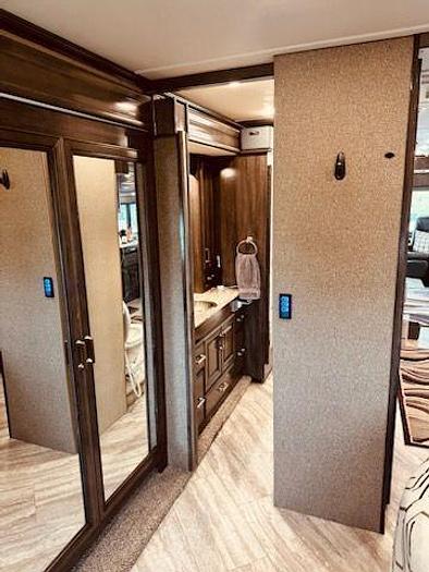 Used 2019 Fleetwood Southwind 36P