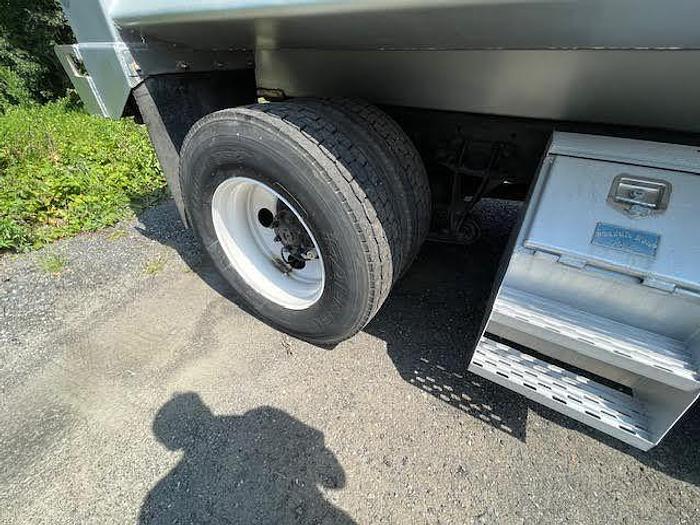 Used 2014 INTERNATIONAL 8600 Dump Truck