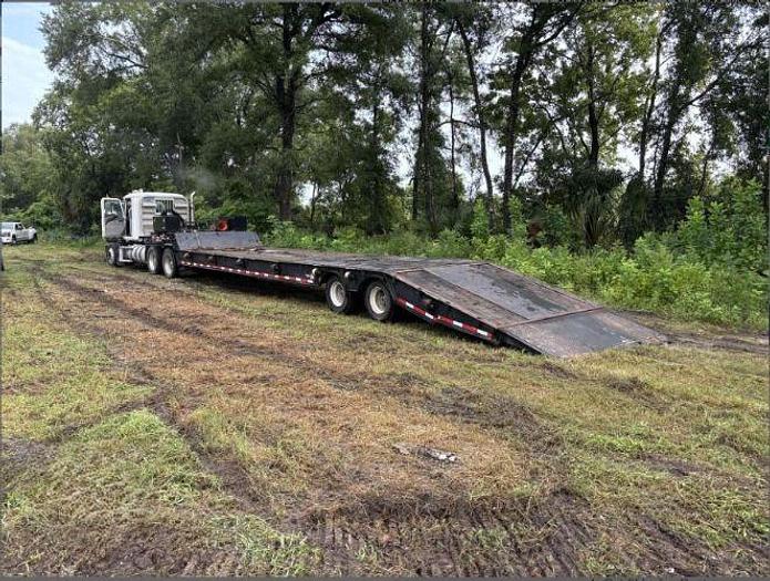 Used 2013 Mack Pinnacle CHU613