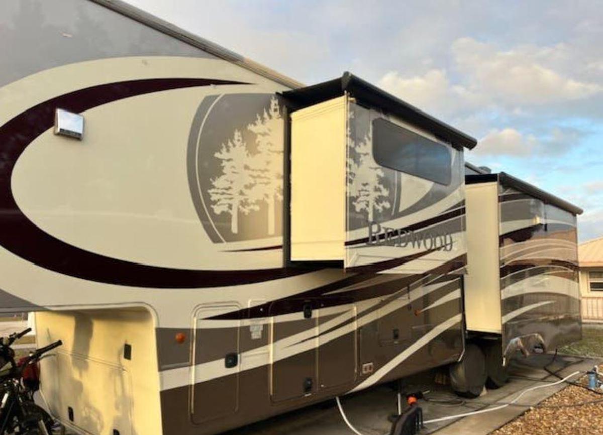 Used 2016 Redwood Redwood 39MB