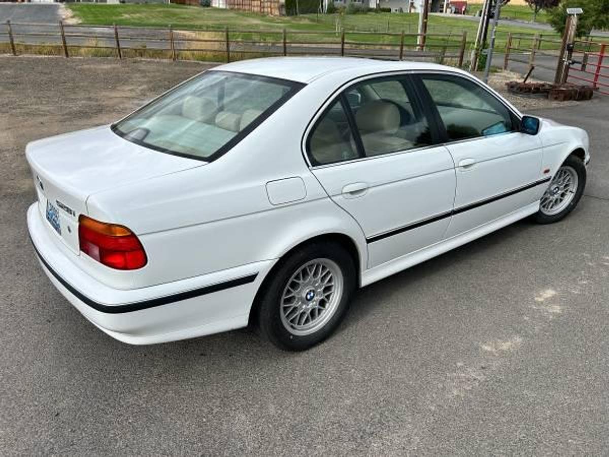 Used 1999 BMW 528i